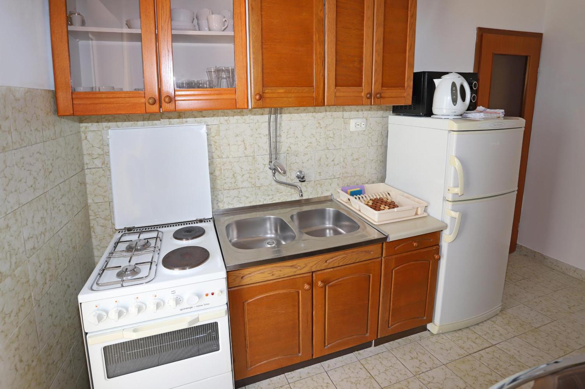 Apartments Edita & Robert ล็อควา โรโกซนิตซา ภายนอก รูปภาพ